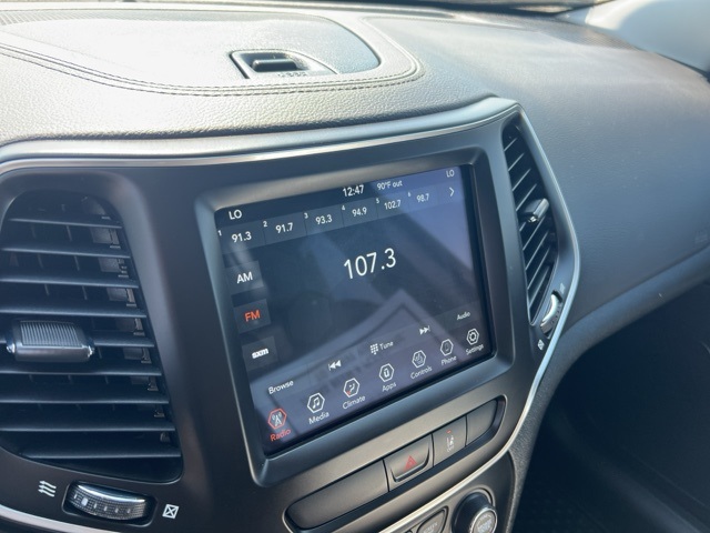2022 Jeep Cherokee Latitude Lux photo 10