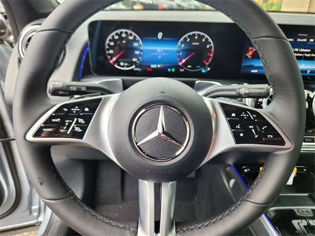 2026 Mercedes Benz GLB 250 4MATIC photo 18
