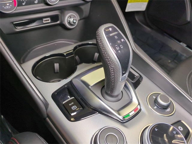 2025 Alfa Romeo Giulia SPRINT photo 21