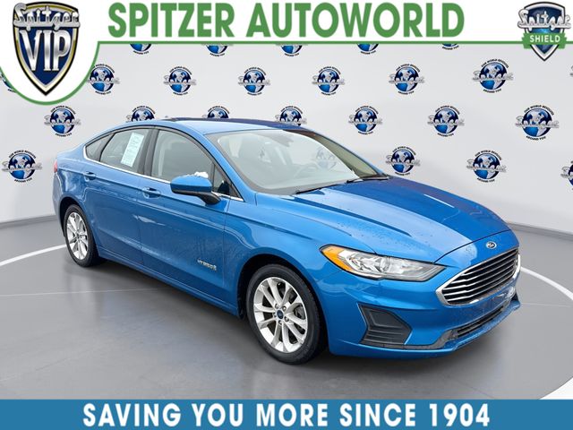 2019 Ford Fusion Hybrid SE's photo