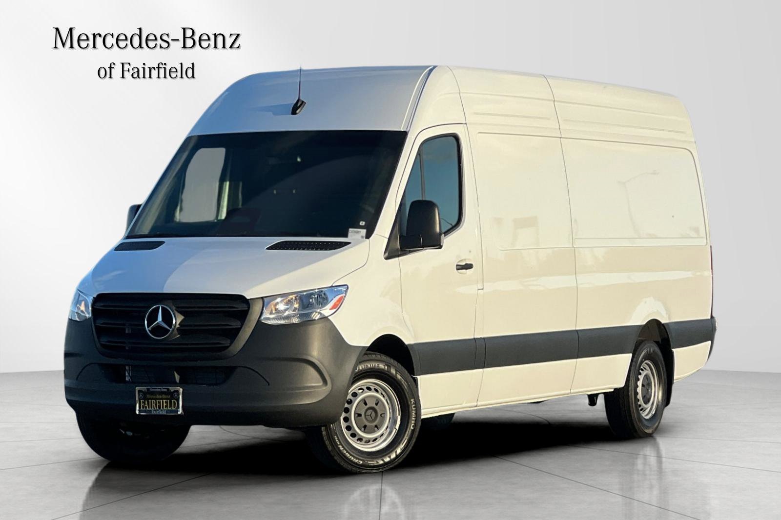 2026 Mercedes-Benz Sprinter Cargo Van Base's photo