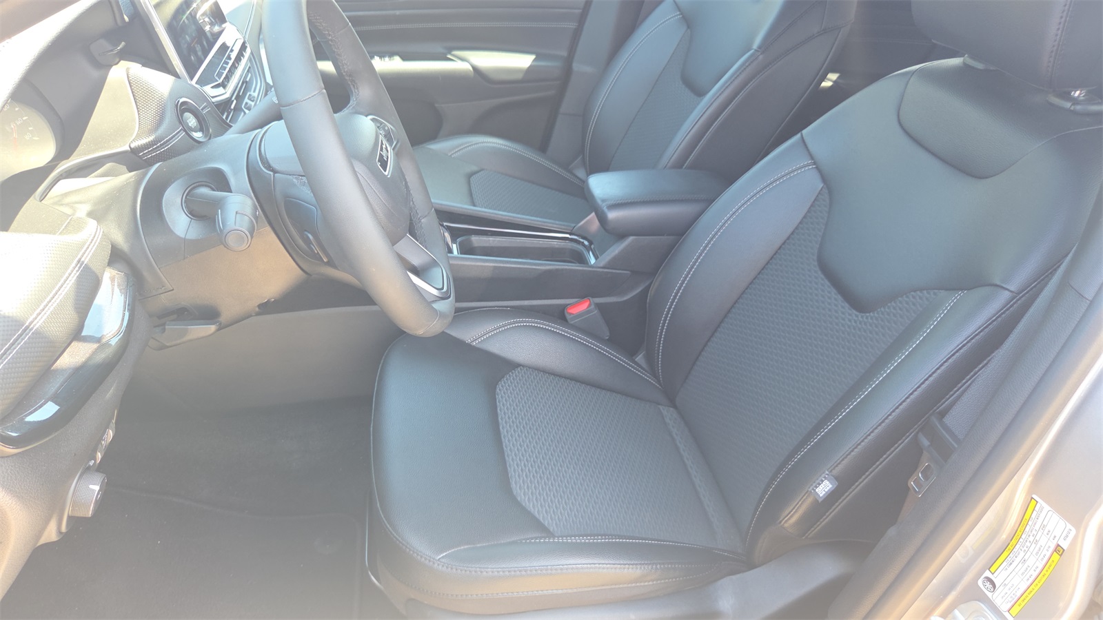 2024 Jeep Compass Latitude photo 21