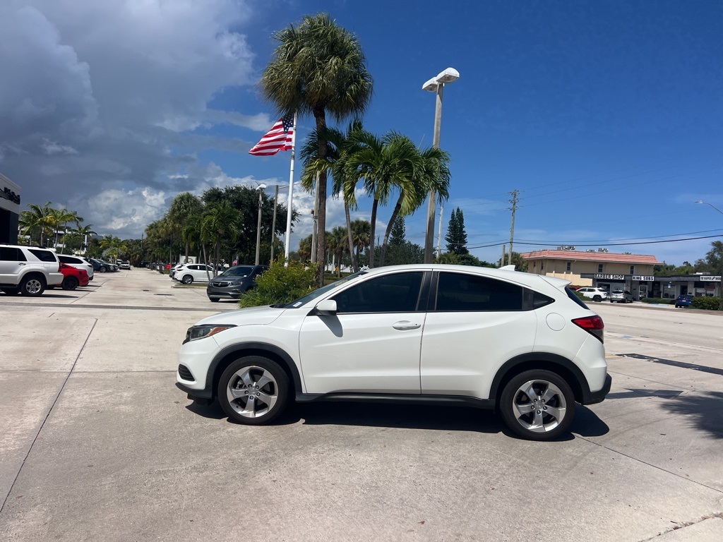 2021 Honda HR-V LX photo 6