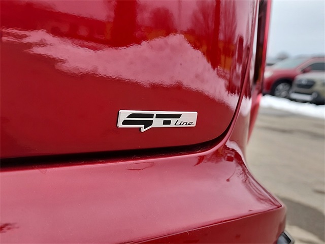 2025 Kia K4 GT-Line Turbo photo 4