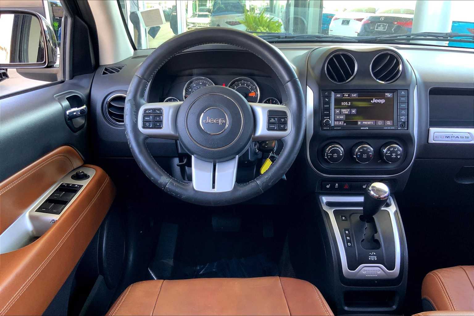 2014 Jeep Compass Limited photo 4