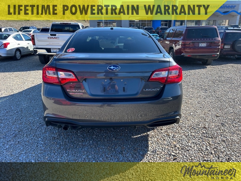 2019 Subaru Legacy 2.5i photo 3