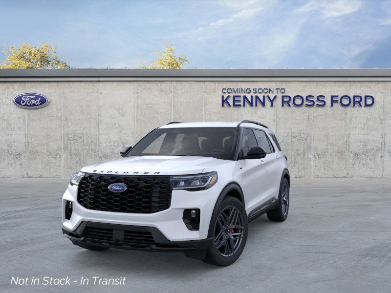 2025 Ford Explorer ST-Line photo 2