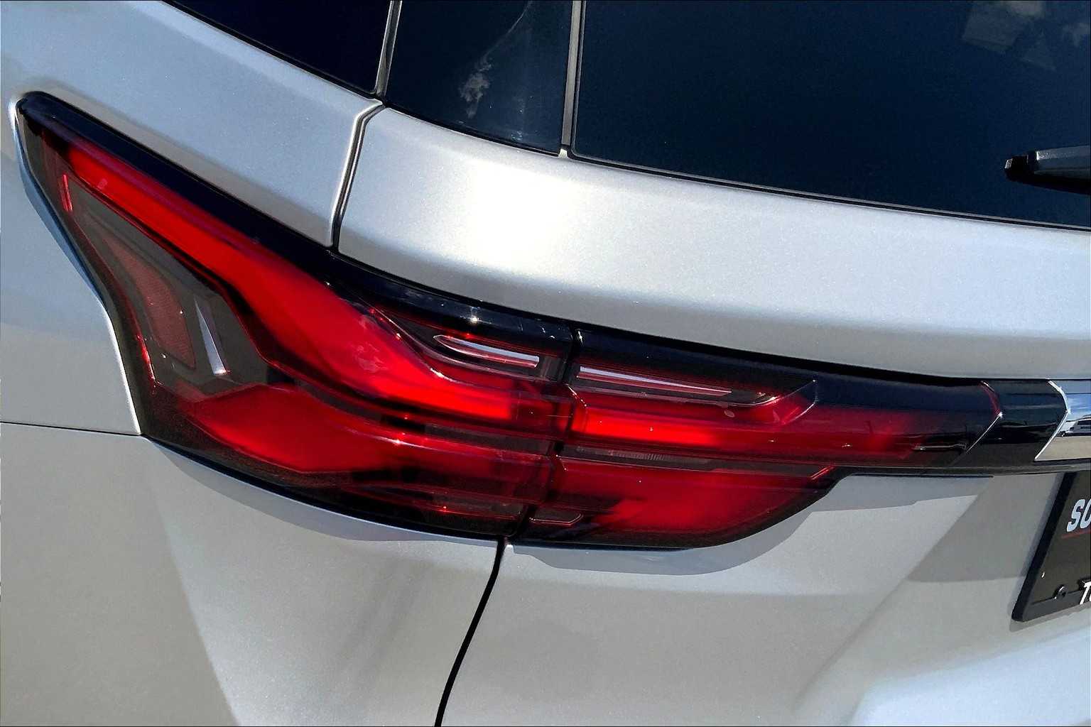 2022 Chevrolet Traverse L photo 26