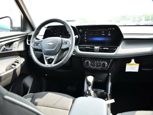 2024 Chevrolet Trailblazer LT photo 15