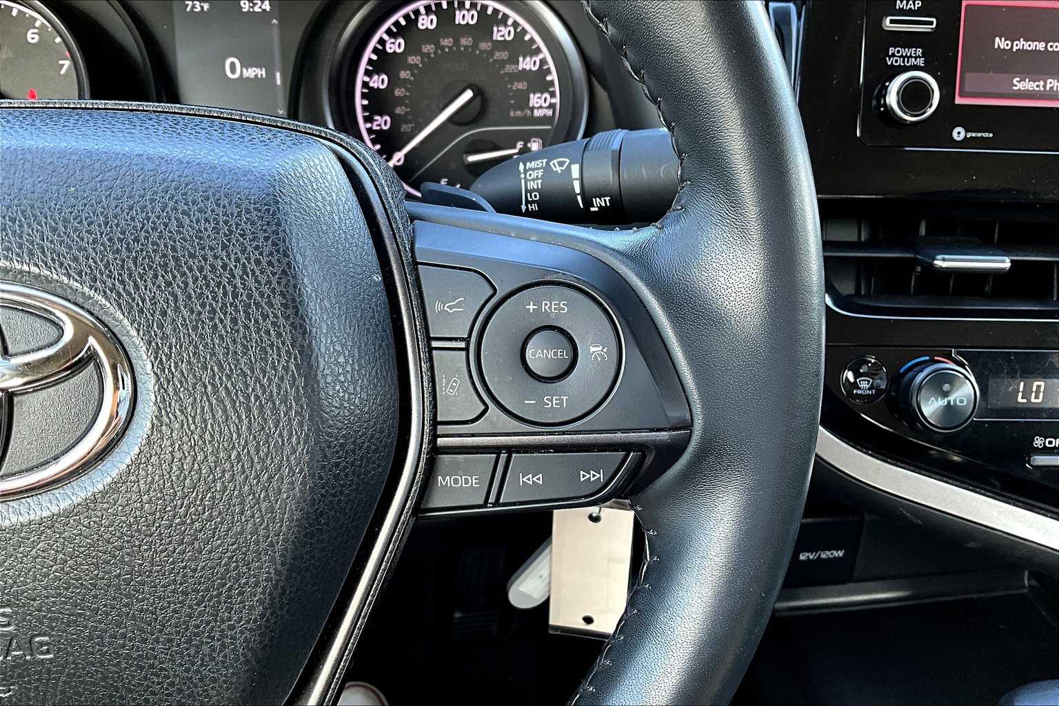 2024 Toyota Camry SE photo 24