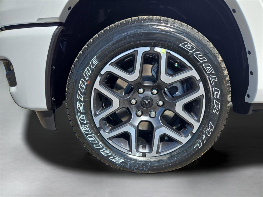 2026 Ram 1500 Laramie photo 35