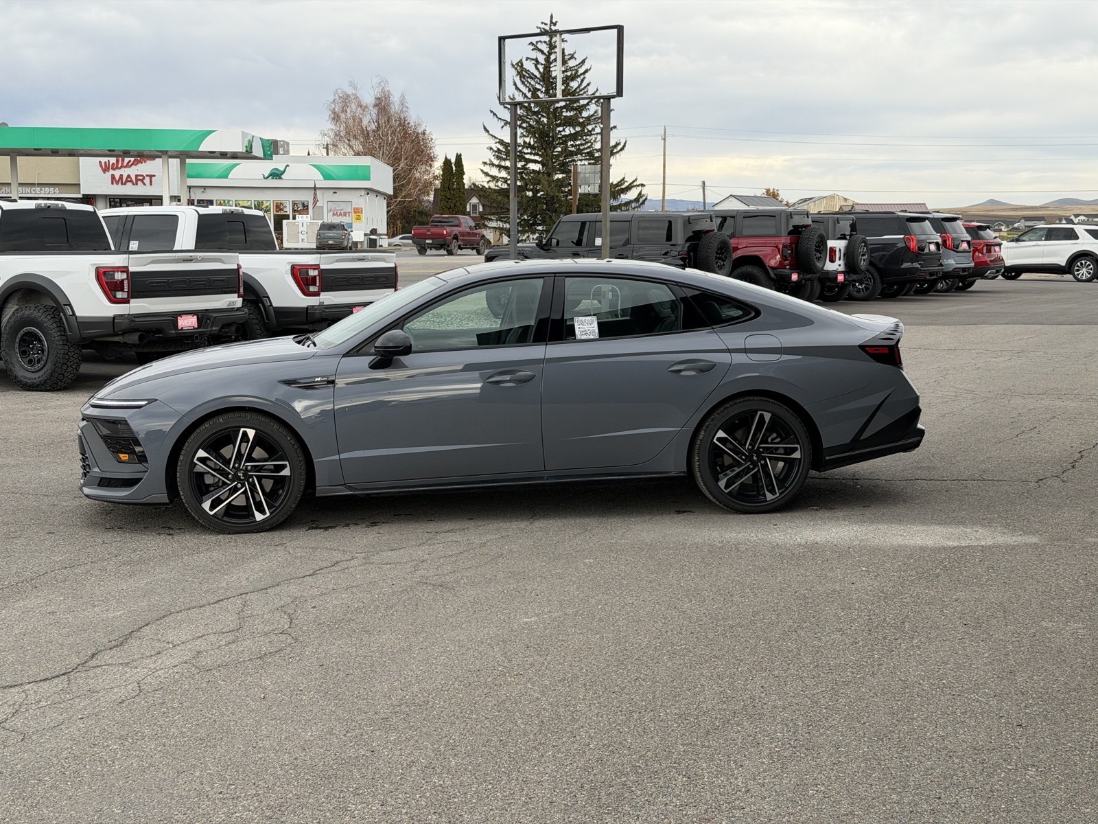 2024 Hyundai Sonata N Line photo 3