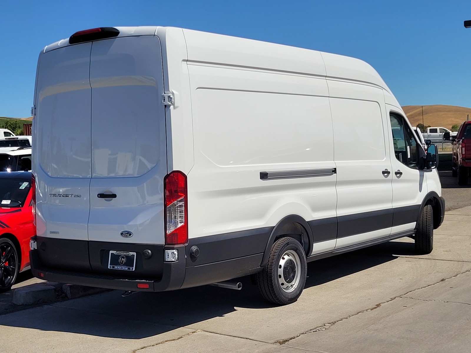 2025 Ford Transit Cargo Van photo 4