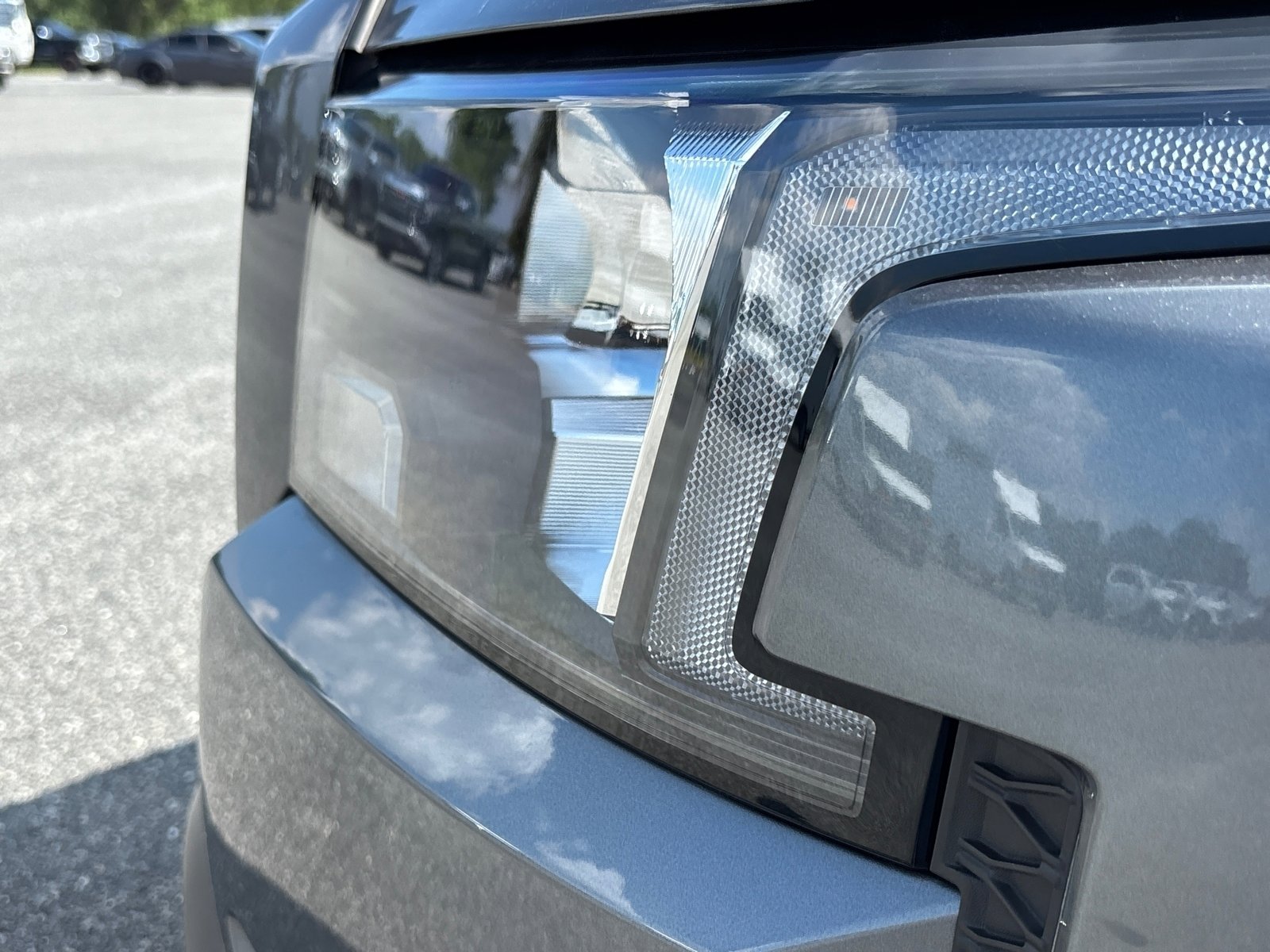 2024 Nissan Frontier SV photo 30