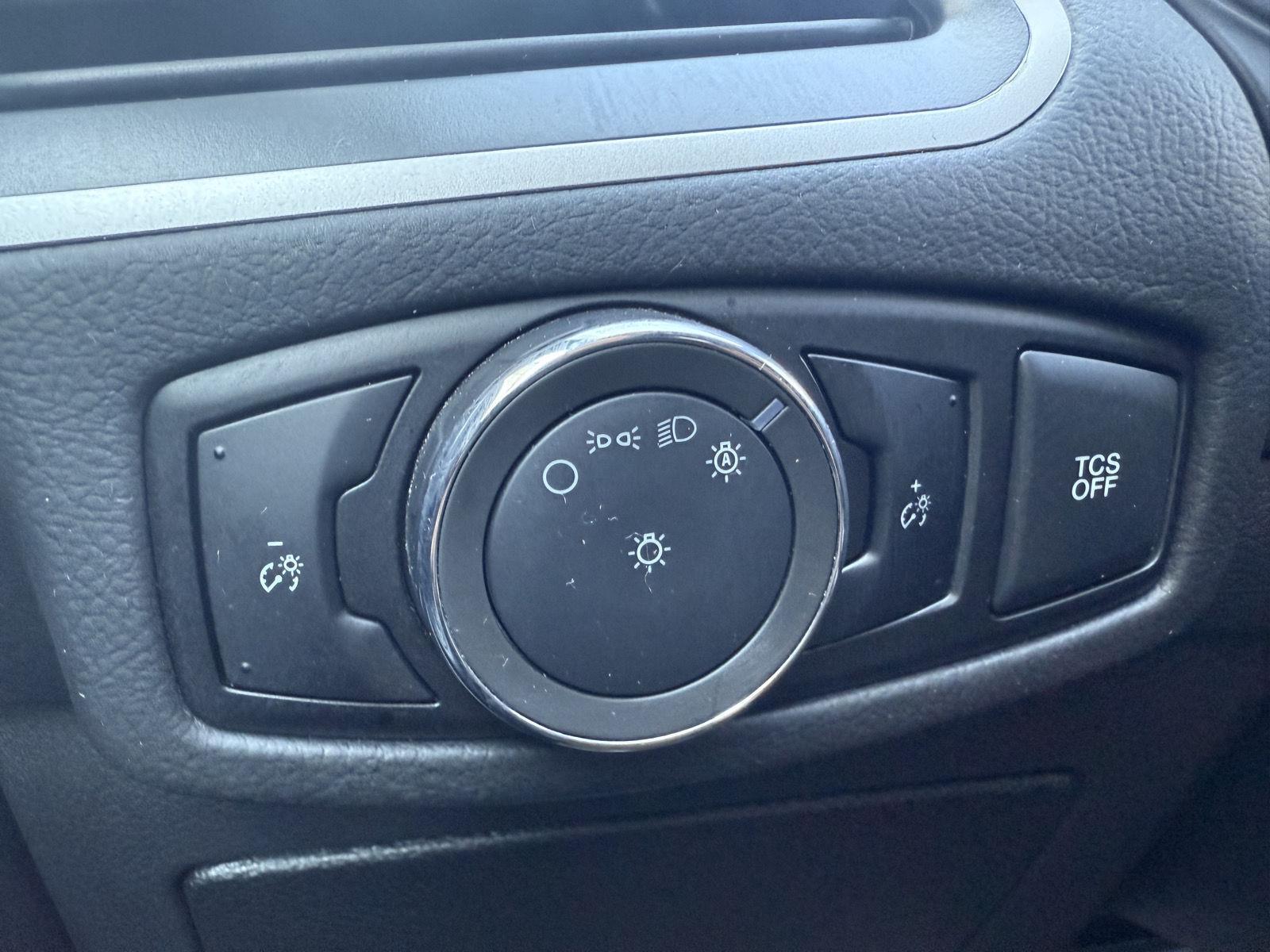 2024 Ford Edge SE photo 12