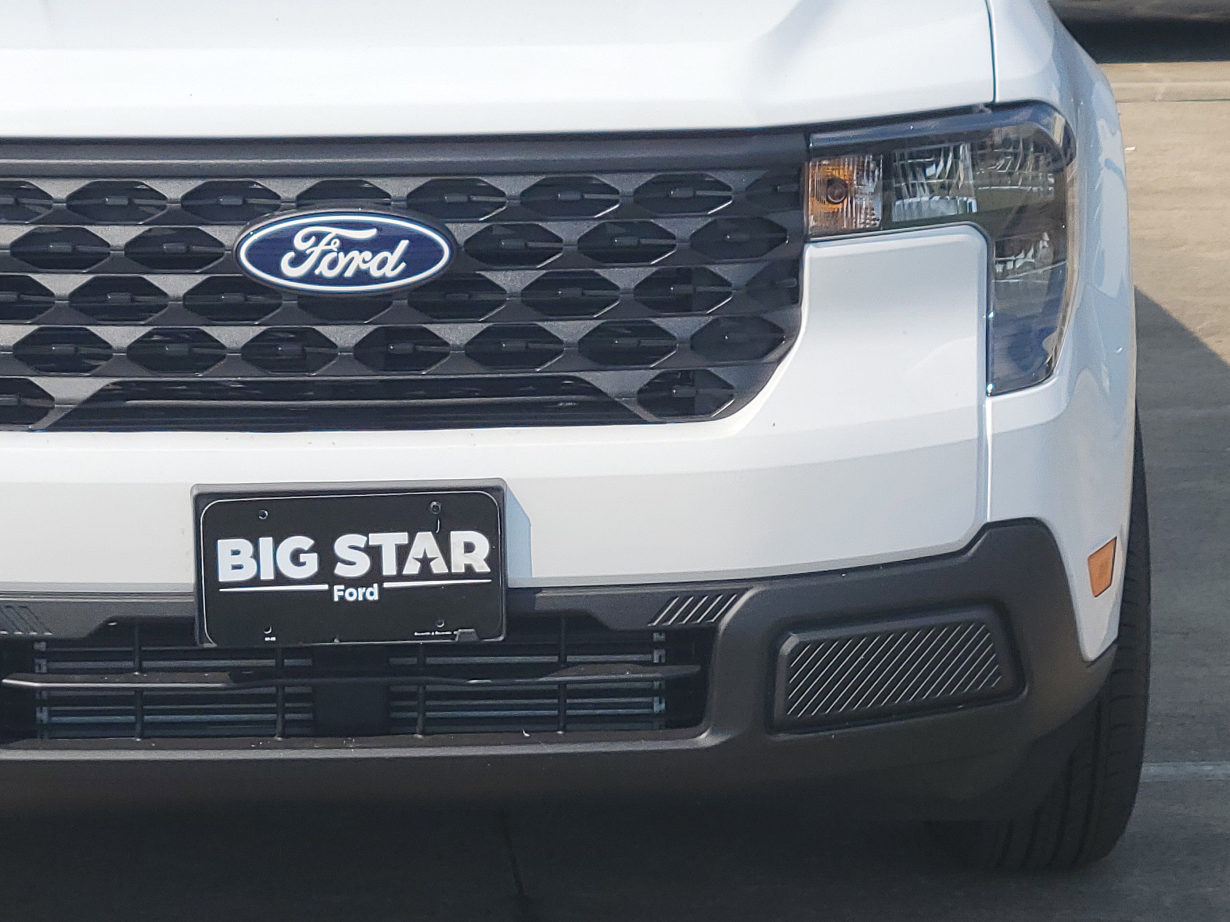 2025 Ford Maverick XL photo 3