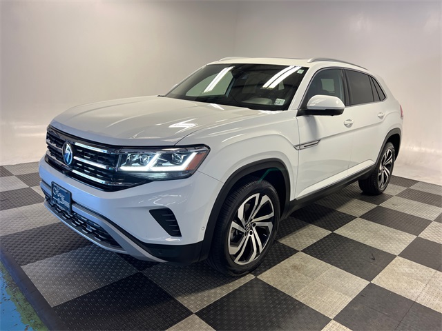 2021 Volkswagen Atlas Cross Sport V6 SEL Premium photo 2