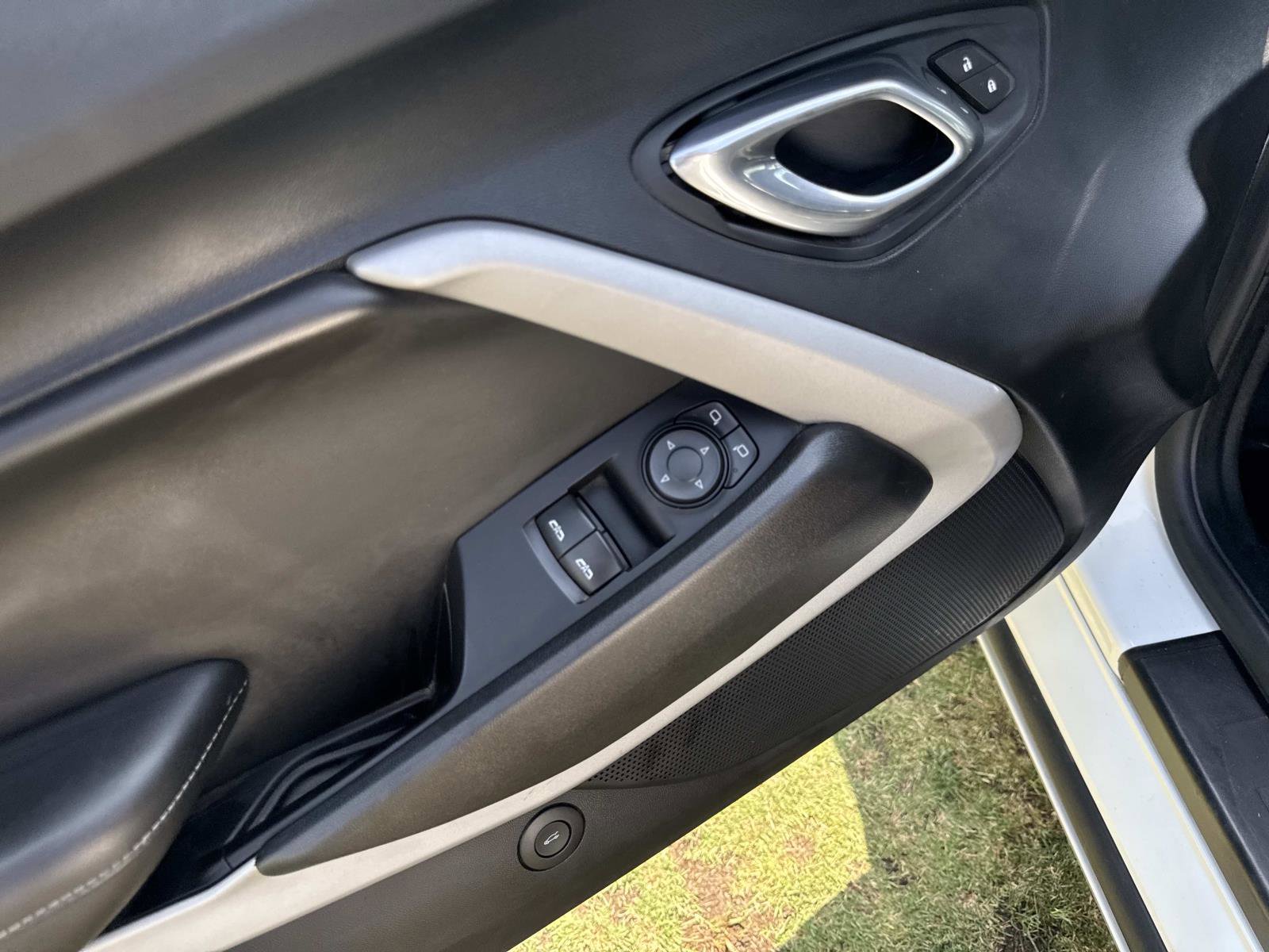 2020 Chevrolet Camaro 1LS photo 9