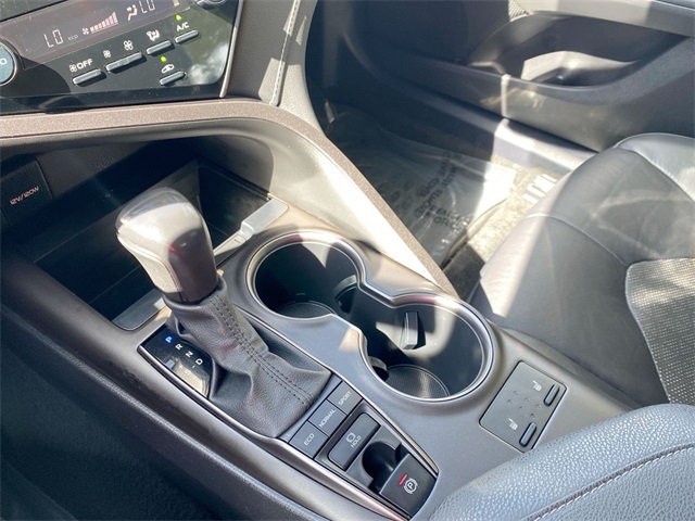2022 Toyota Camry XSE photo 10