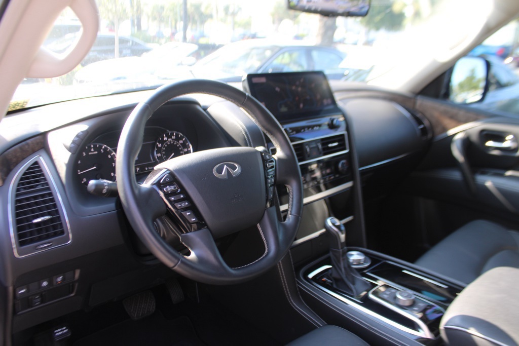 2024 Infiniti QX80 Premium Select photo 3