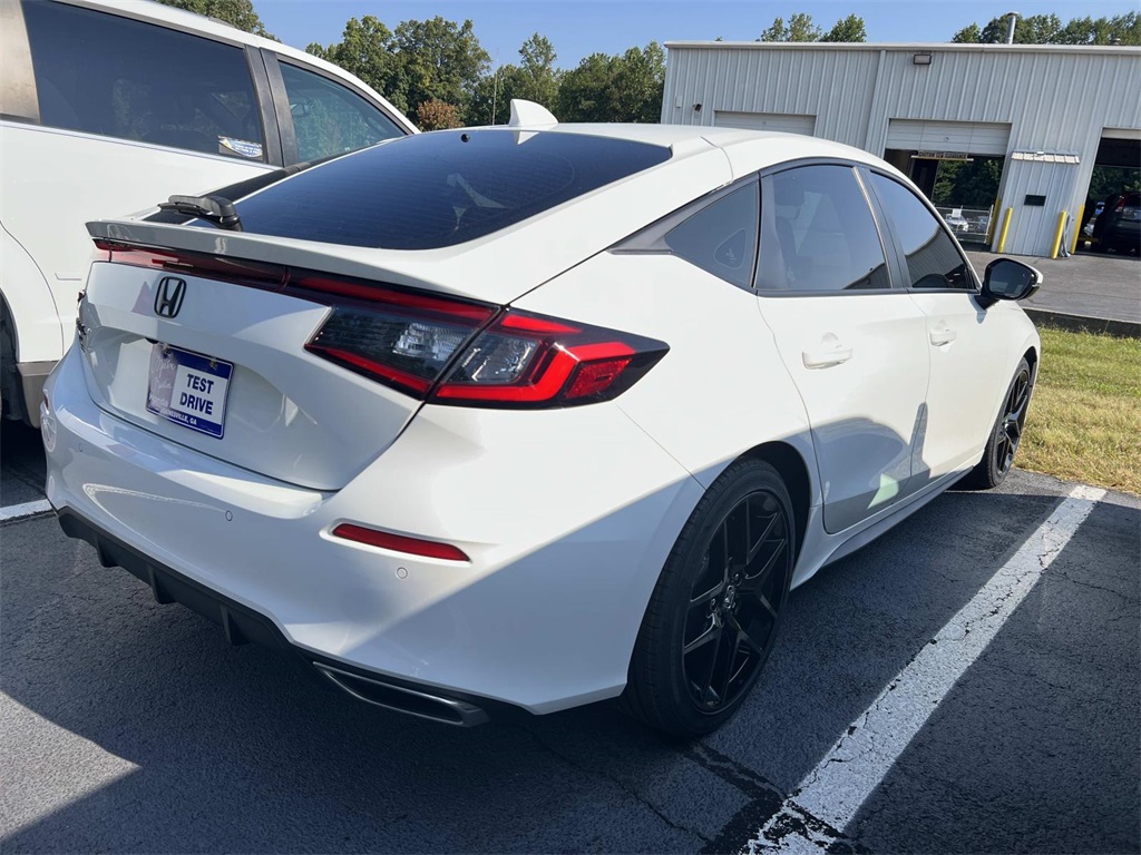 2023 Honda Civic Sport Touring photo 6