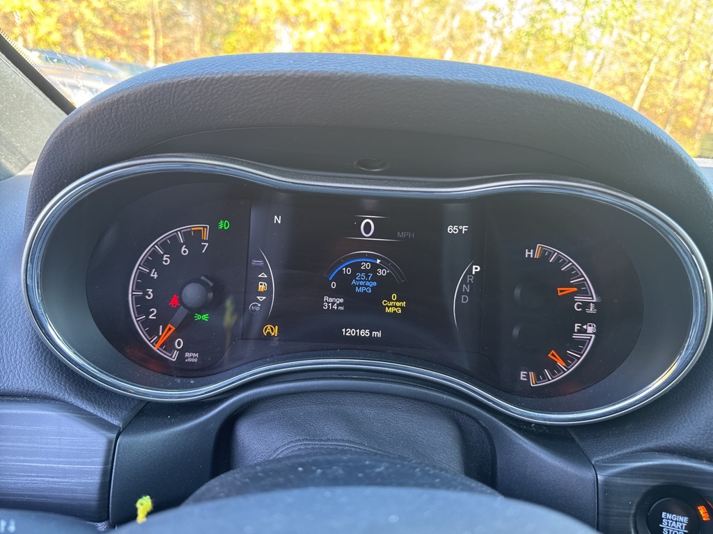 2020 Jeep Grand Cherokee Laredo E photo 7
