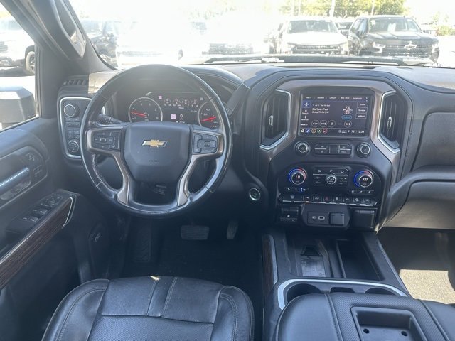2022 Chevrolet Silverado 3500HD High Country photo 24
