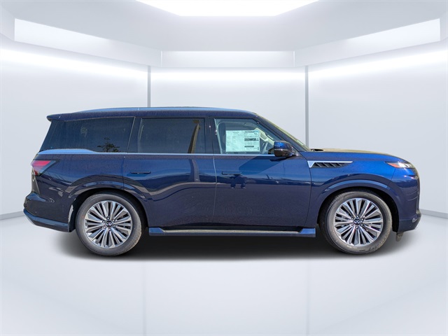 2025 Infiniti QX80 Luxe photo 2