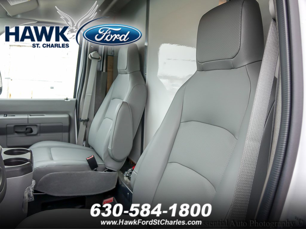 2024 Ford E-350 photo 8