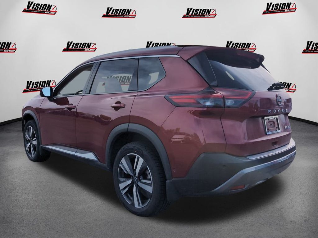 2023 Nissan Rogue SL photo 7