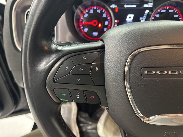 2019 Dodge Charger SXT photo 20