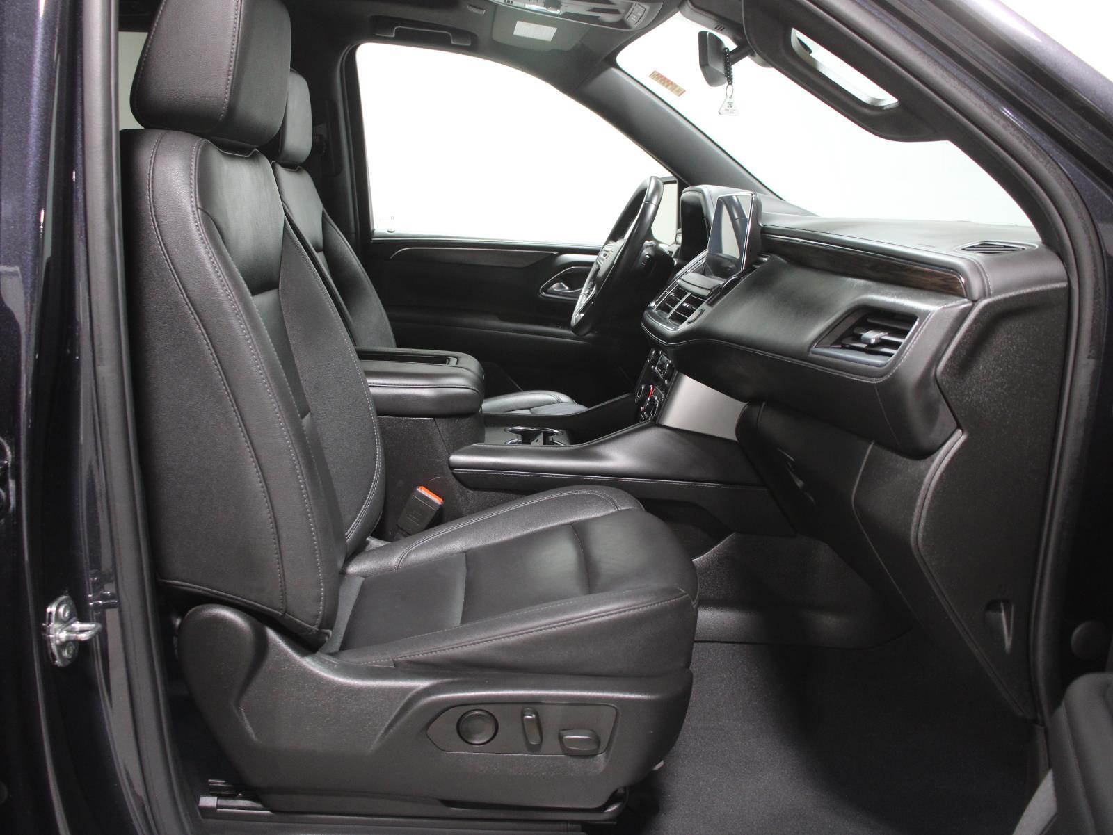 2022 Chevrolet Tahoe LT photo 21