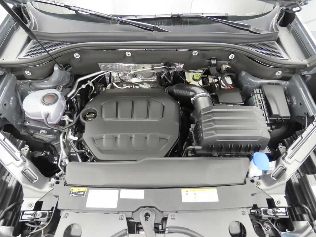 2026 Volkswagen Atlas SE Technology photo 29