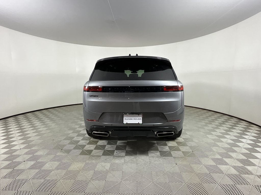 2025 Land Rover Range Rover Sport SE photo 6