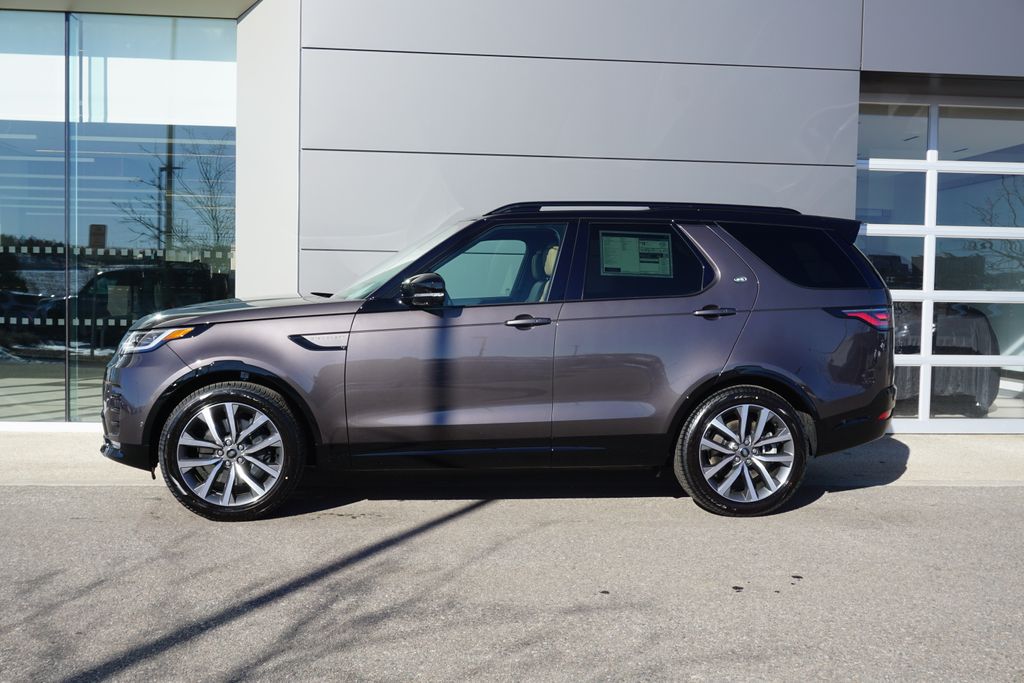 2025 Land Rover Discovery SE photo 8