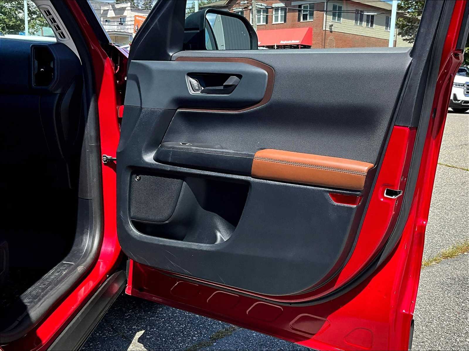 2021 Ford Bronco Sport Outer Banks photo 12