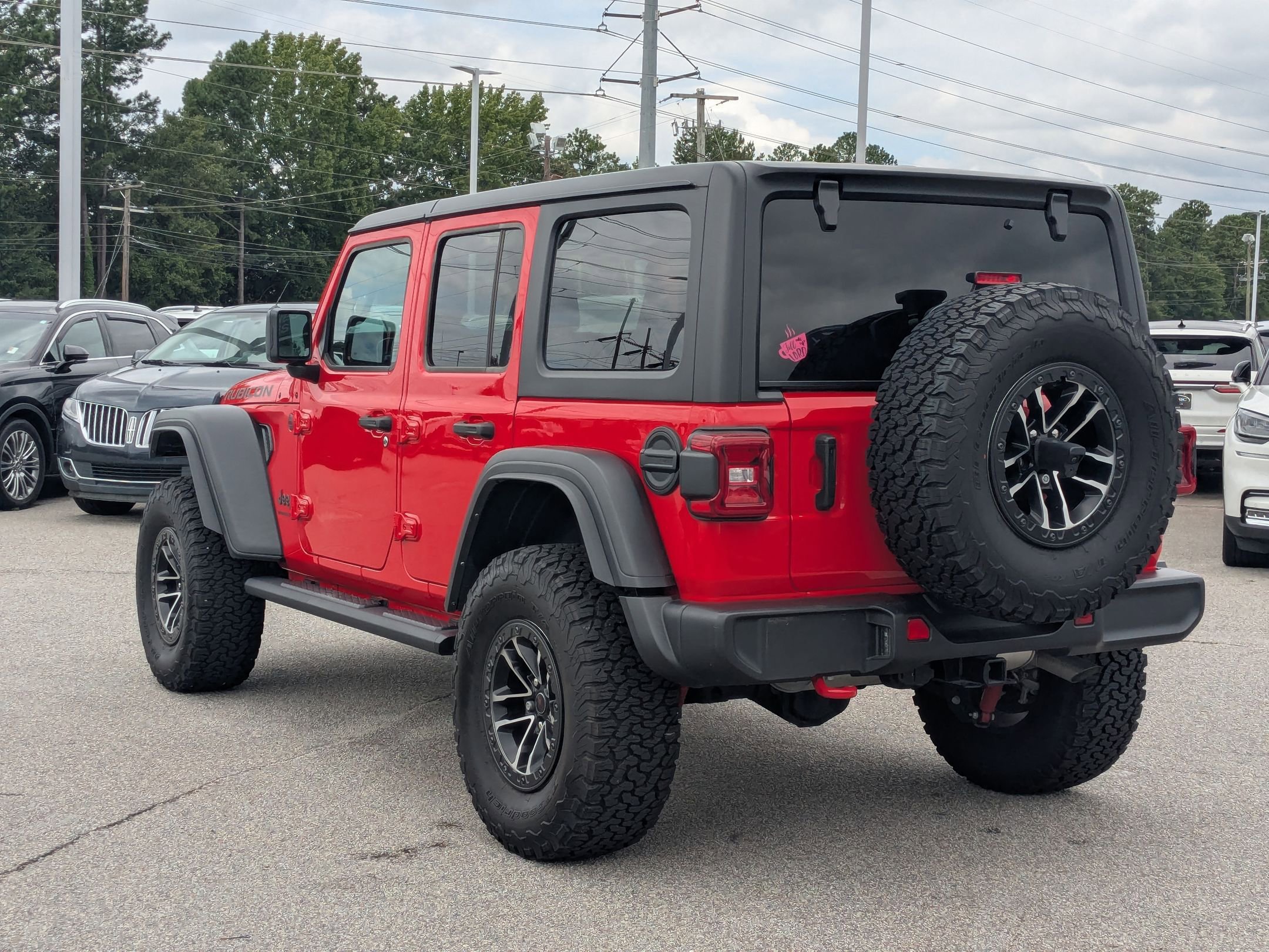 2024 Jeep Wrangler Rubicon photo 7