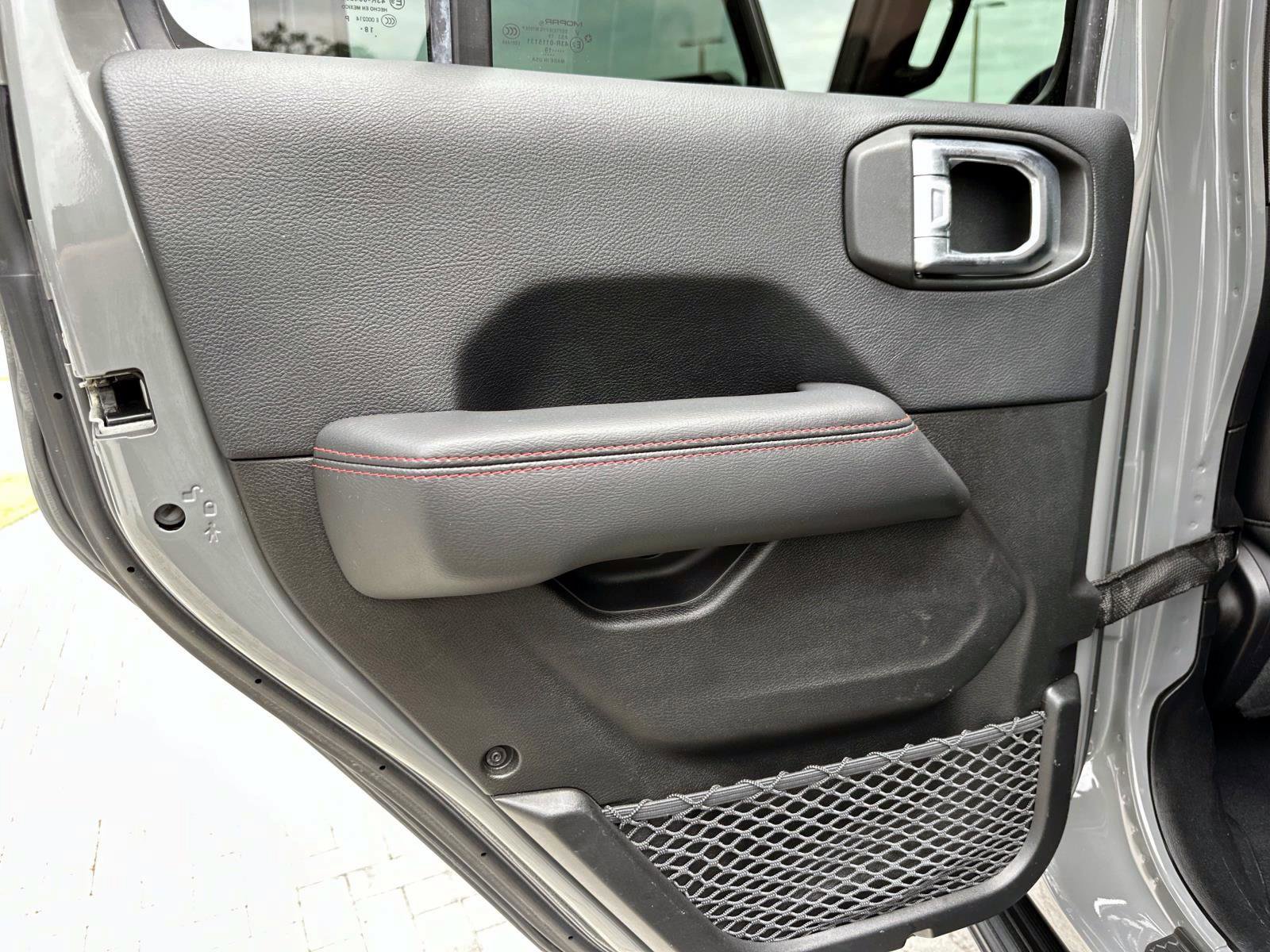 2019 Jeep Wrangler Unlimited Rubicon photo 11