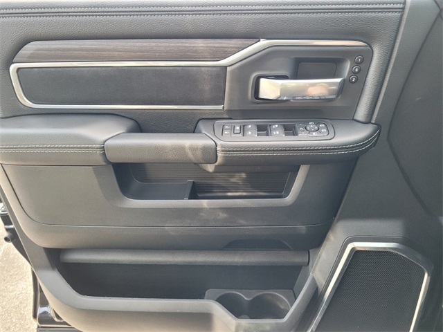 2026 Ram 2500 Laramie photo 19