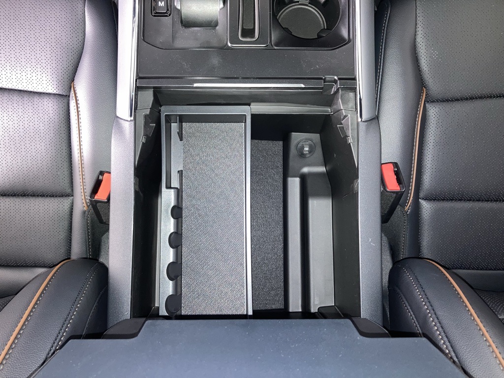2025 Ford F-150 Lariat photo 10