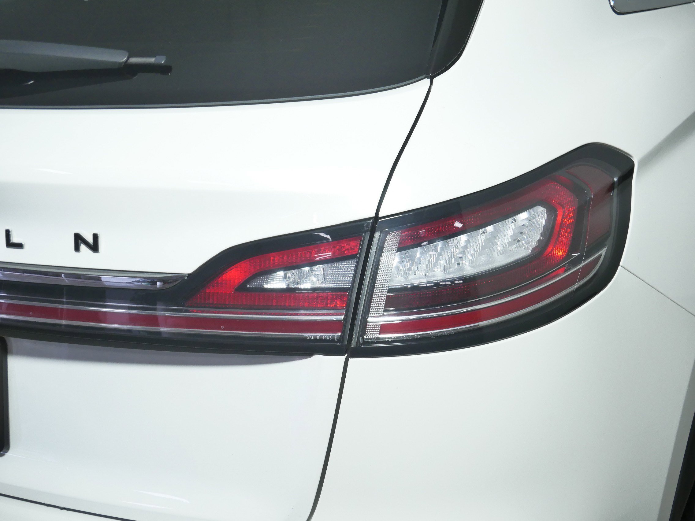 2022 Lincoln Nautilus Black Label photo 17