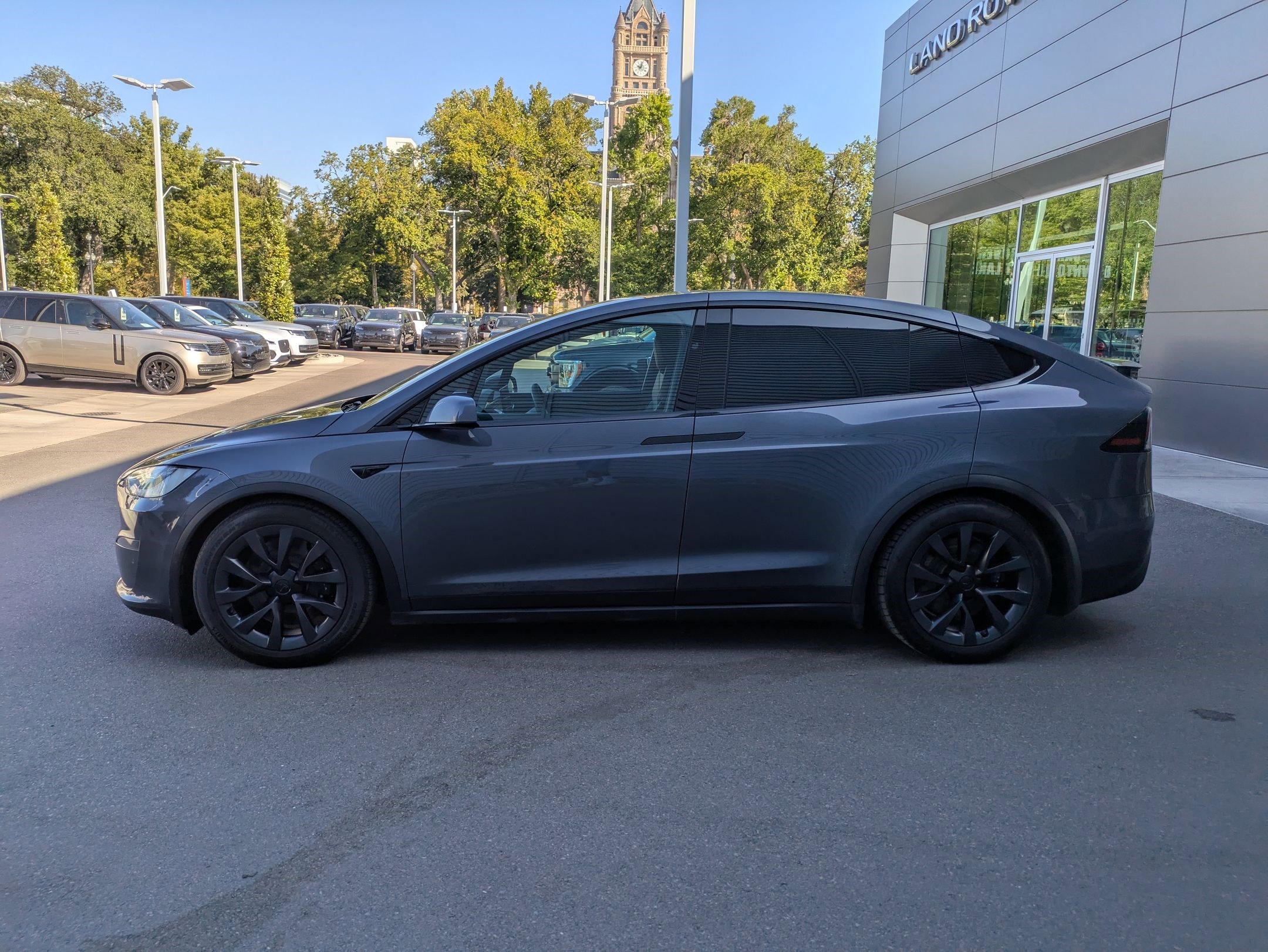 2022 Tesla Model X Plaid photo 7