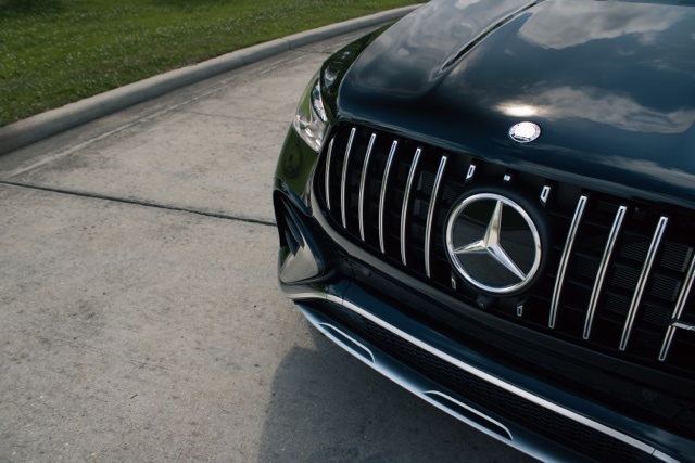 2025 Mercedes Benz GLE AMG 53 4MATIC photo 4