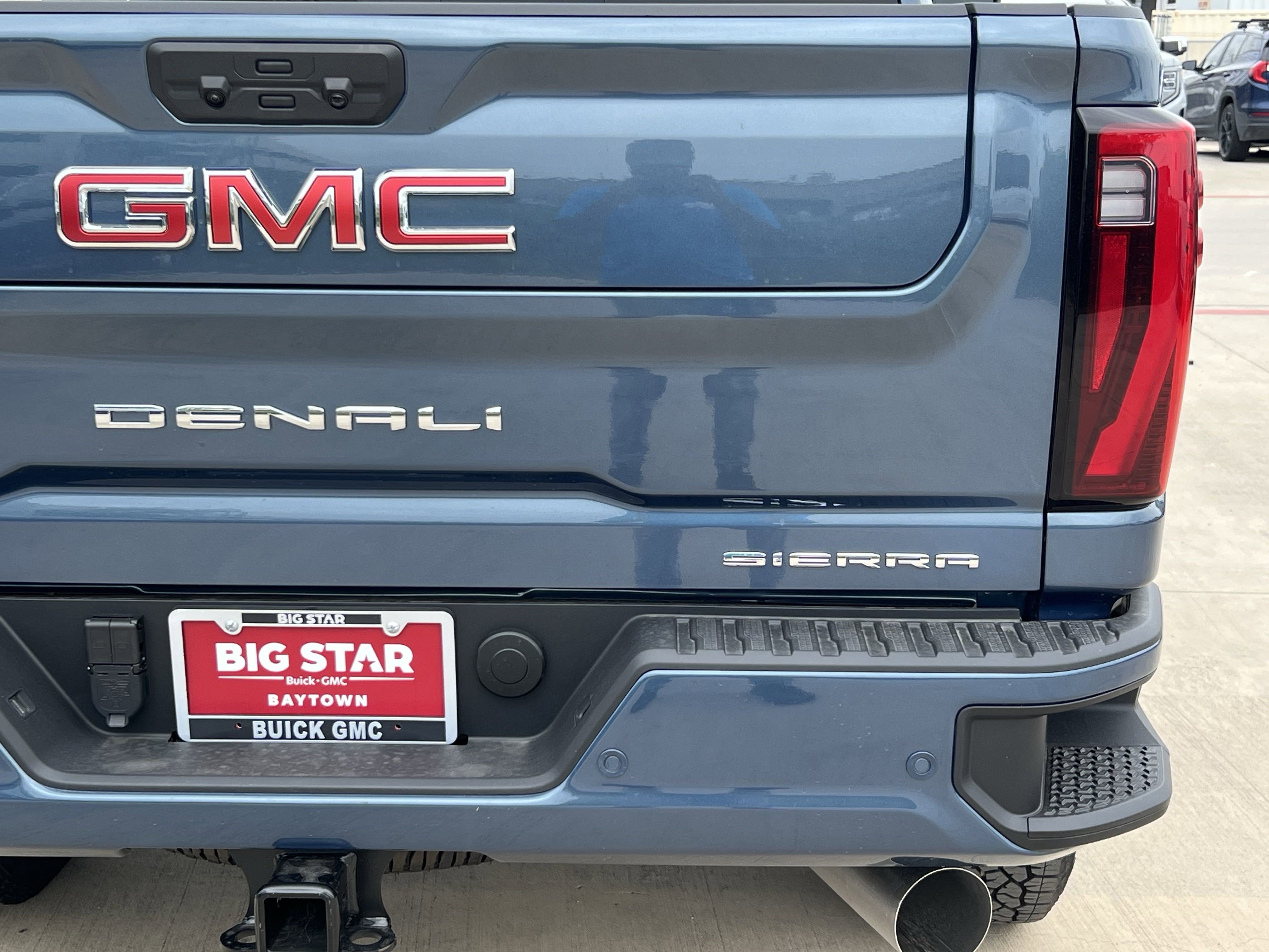 New 2025 Downpour Metallic GMC Denali image 4