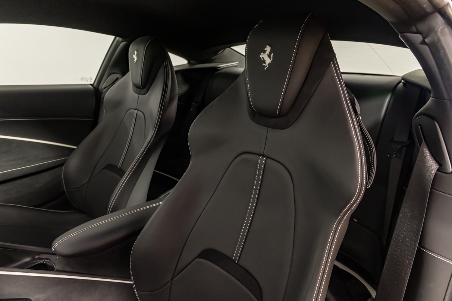 2022 Ferrari Roma photo 17