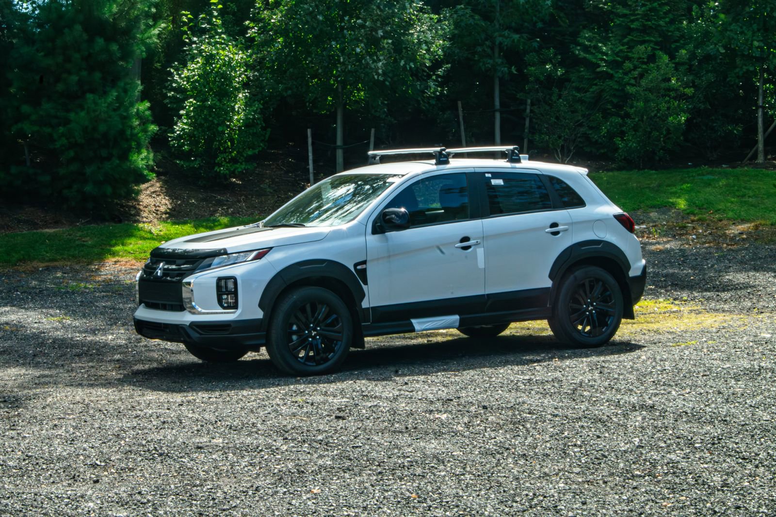 2025 Mitsubishi Outlander Sport ES SE LE photo 2