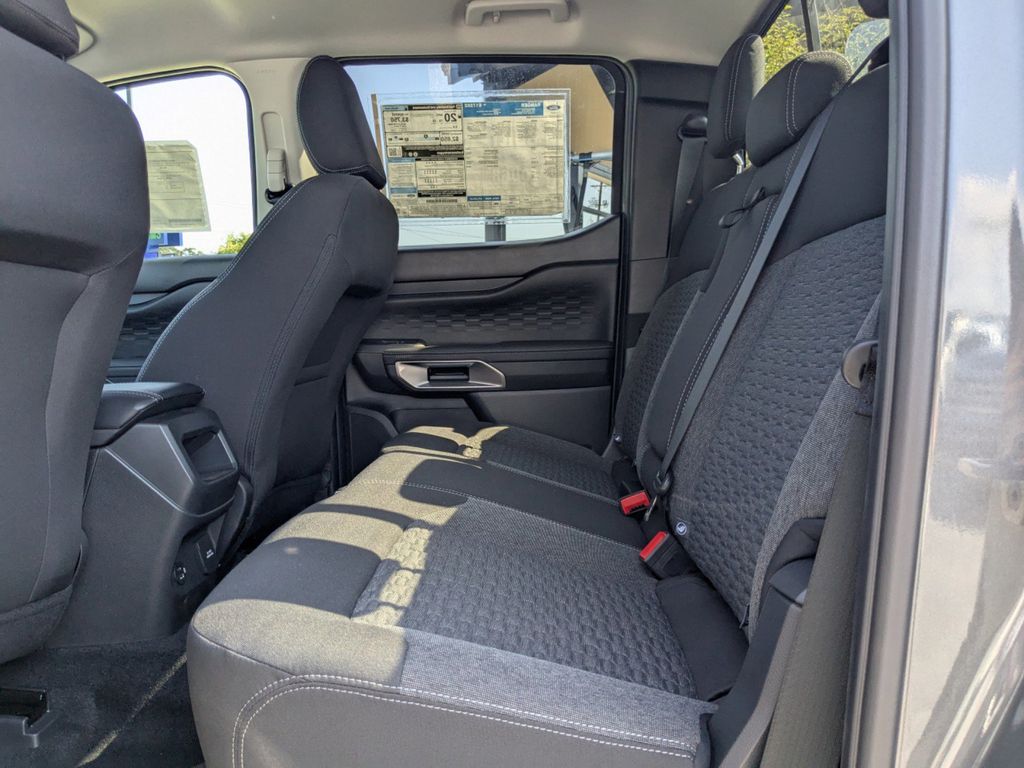 2025 Ford Ranger XLT photo 14
