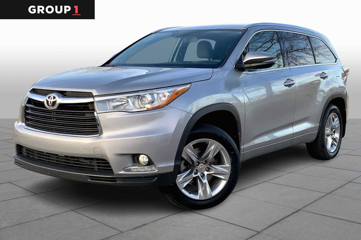 2015 Toyota Highlander Limited's photo