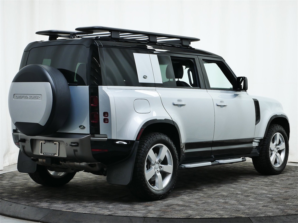 2023 Land Rover Defender 110 X-Dynamic SE photo 7