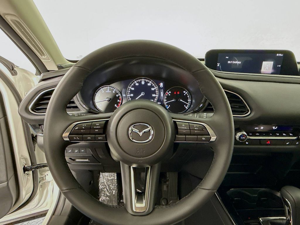 2025 Mazda CX-30 2.5 S Preferred photo 10